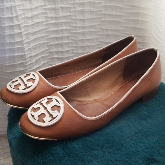 Tory Burch Shoes - Torey Burch Flats Tan /w White Trim